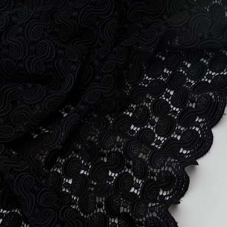 Vamberecká hrubá krajka černá