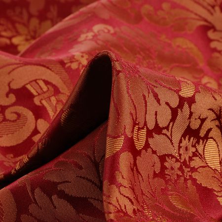 Žakárová látka květinový vzor vinovozlatá