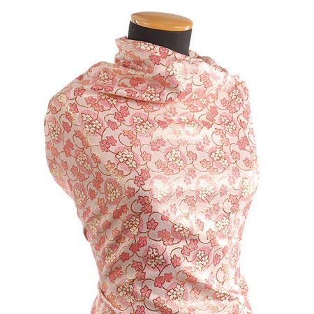 Brokát lamé paisley květinový motiv růžovozlatý 