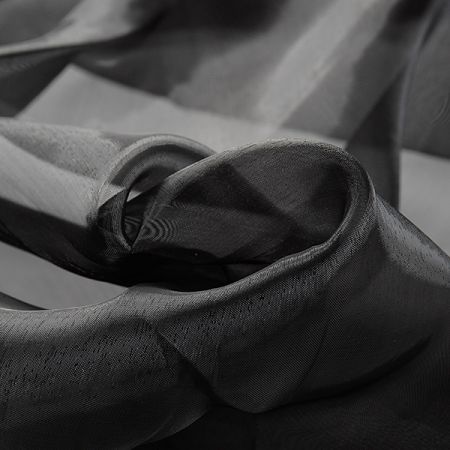 Organza jednobarevná černá