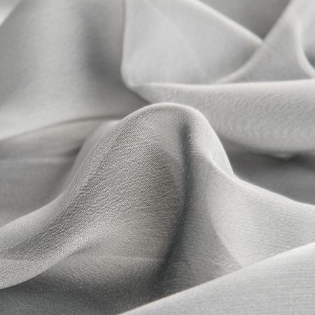 Šifon šanžán světle šedý