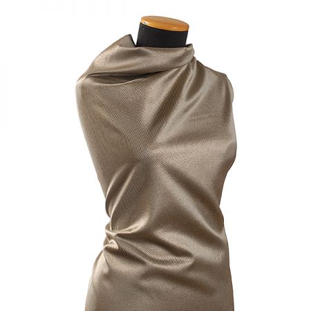 Kostýmová látka metalický tisk