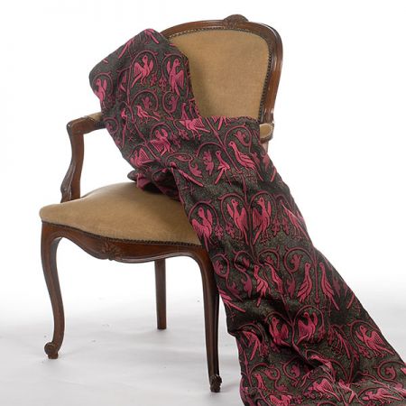 Replika historické tkaniny Arras růžová/černozlatá