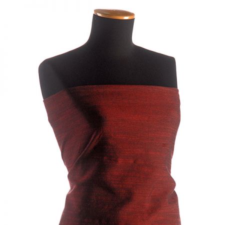 Kostýmová látka Art Fabrics tenká tmavší vínová