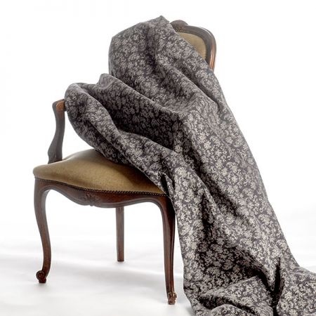 Replika historické látky Art Fabrics Rozálie sv. šedá