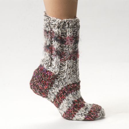 Ručně pletené ponožky MarLen černočervené