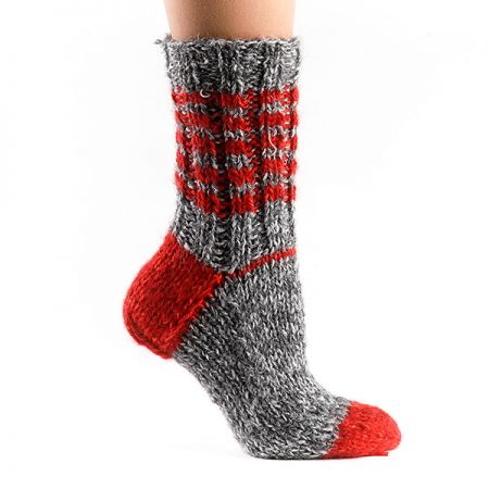 Ručně pletené ponožky Marlen červenošedé