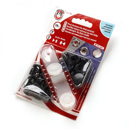 Druky kovové  6 (Ø 15mm) černý hladký AUTO-MOTO