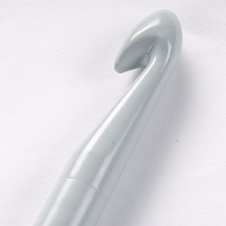 Háček plastový PONY, vel. 20