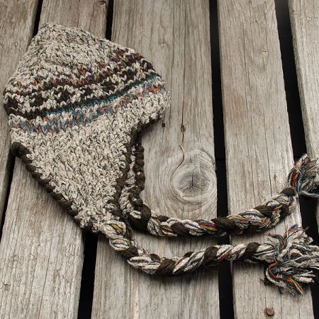 Ručně pletená čepice Marlen "špička"