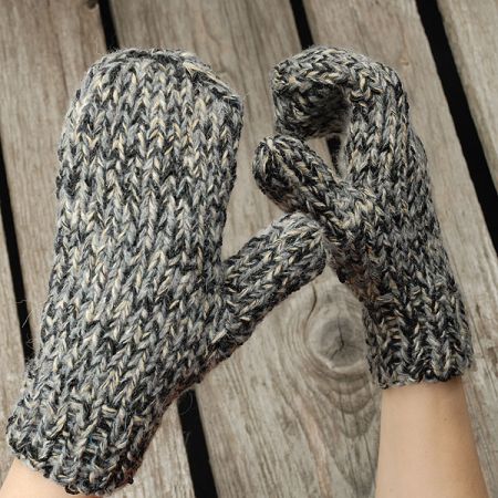 Pletené rukavice Marlen černošedý melír