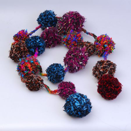 Efektní bambulková šála Marlen mix barev