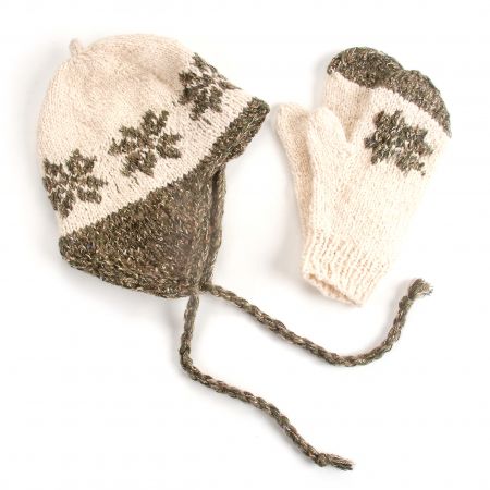 Ručně pletená sada čepice,rukavice smetanová,zelená