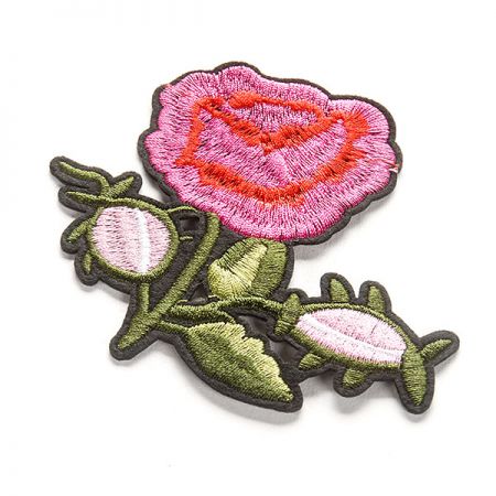 Nášivka růže růžovočervená